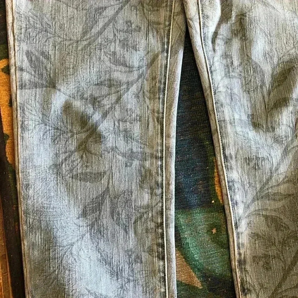 Soft Surroundings Jeans Floral Light Blue Size S - Picture 2 of 4